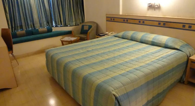 Hotel Suncity Residency Bombaim Exterior foto